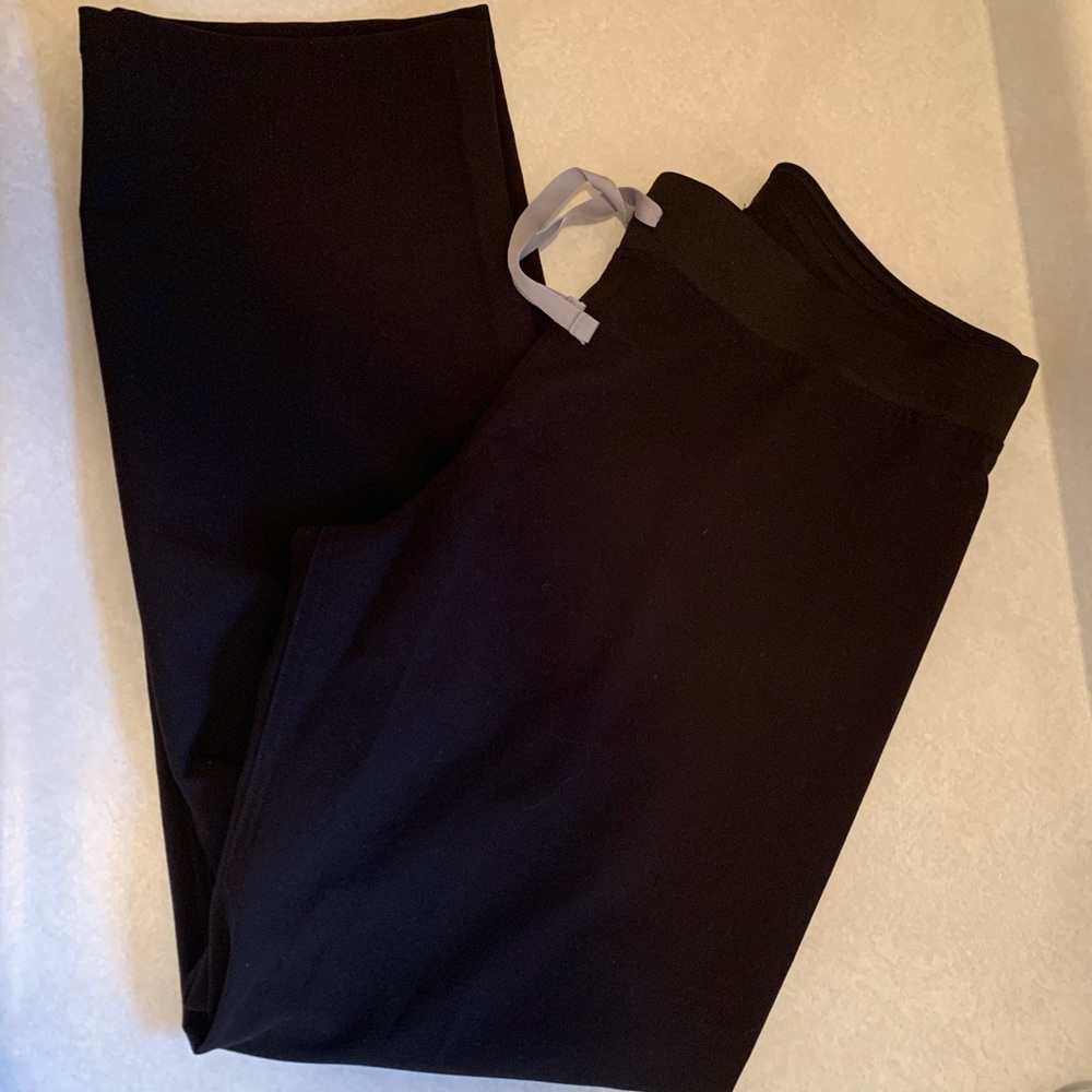 FIGS. Livingston scrub pant. Black. Size Large.